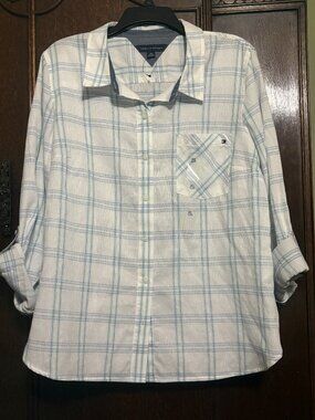 NWT Tommy Hilfiger Women's Blue Pebble Plaid Roll-Tab Cotton Shirt Curverd Hem